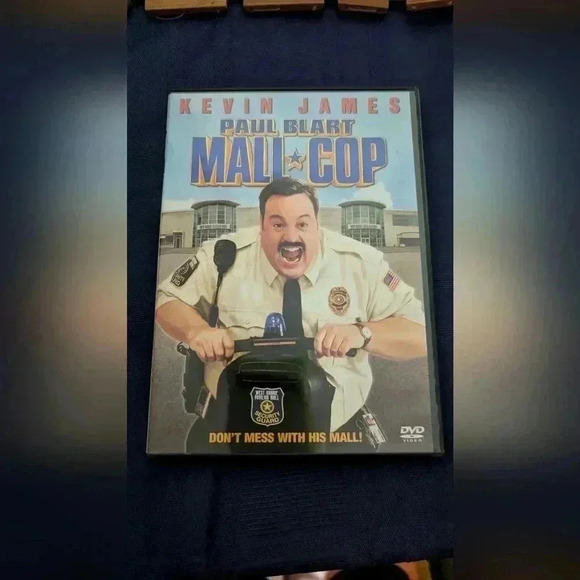 Paul Blart Mall Cop DVD (EUC) - Picture 1 of 3